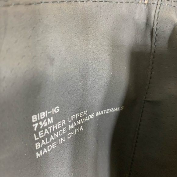 Donald J Pliner tall leather riding boots with buckle, size 7.5 - Picture 3 of 9